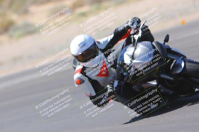 media/Sep-25-2023-Moto Forza (Mon) [[81ffa65e0a]]/B-C Group/Session 3 (Turn 16 Inside)/